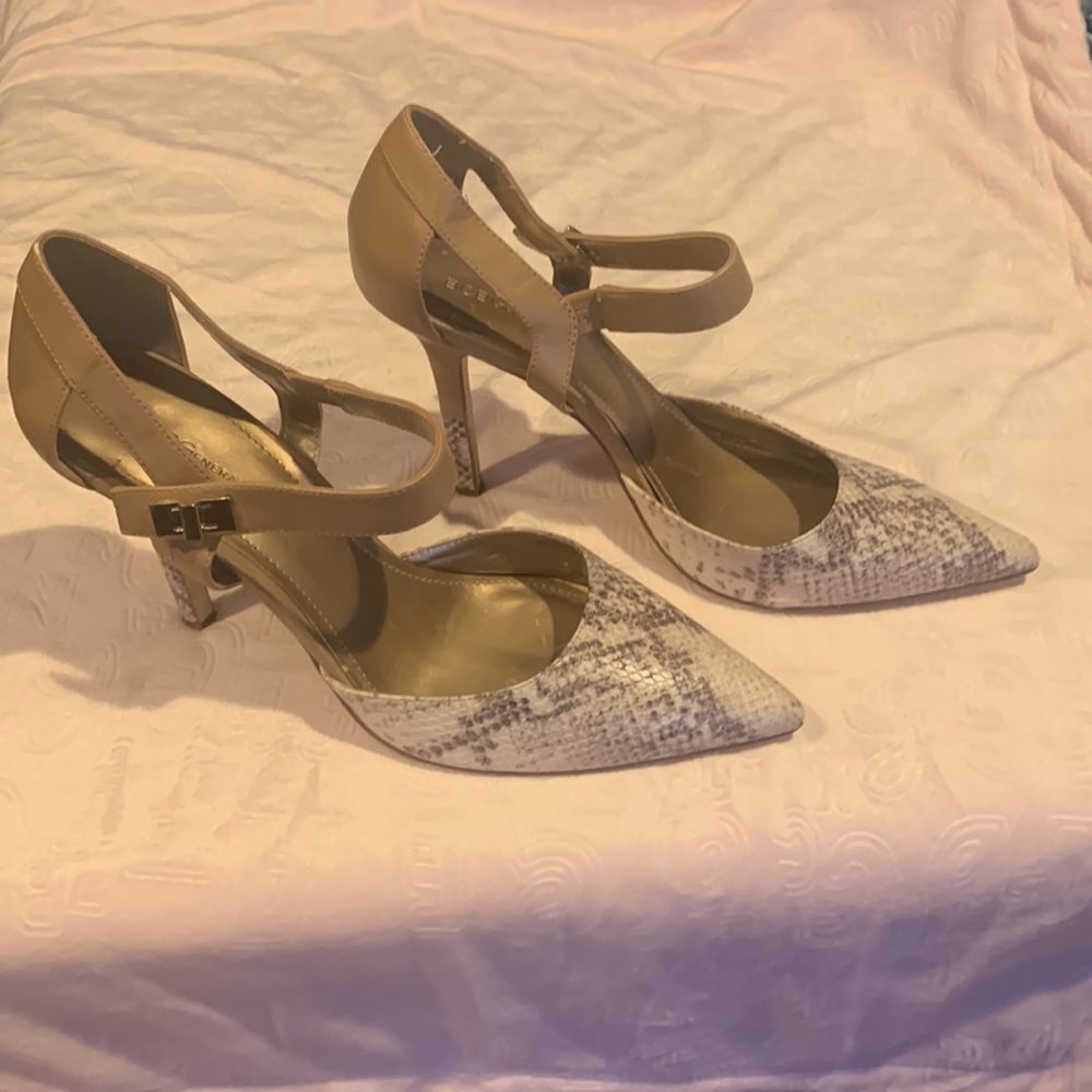 Bcbgeneration Snake Skin Pattern Pump - image 3